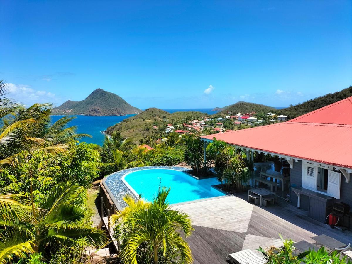 La Maison Bleue - Les Hauts De La Baie Terre-de-Bas Bagian luar foto
